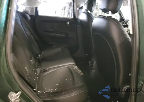 2017 Mini Cooper Countryman All4 z USA, uszkodzony, nr VIN WMZYV5C37H3E01145